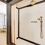 Luxurious Loft Facing The Pantheon Semesterbostad