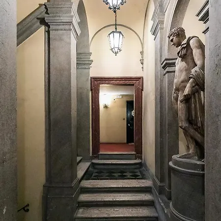 Luxurious Loft Facing The Pantheon ローマ