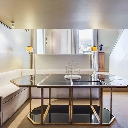 Luxurious Loft Facing The Pantheon 別荘