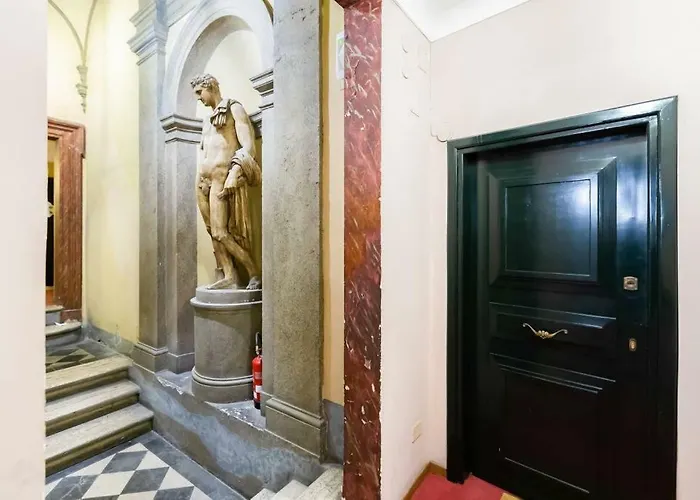 Luxurious Loft Facing The Pantheon Roma