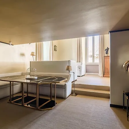 Vakantiehuis Luxurious Loft Facing The Pantheon *