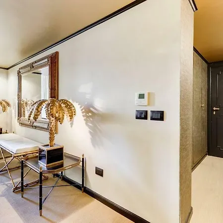 Luxurious Loft Facing The Pantheon 度假居 *