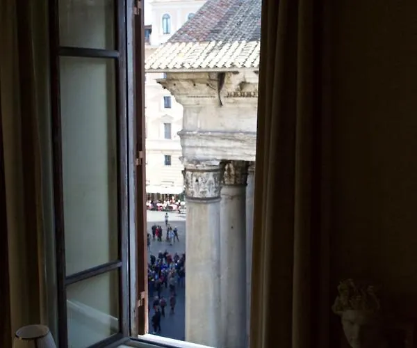 Hébergement de vacances Luxurious Loft Facing The Pantheon *